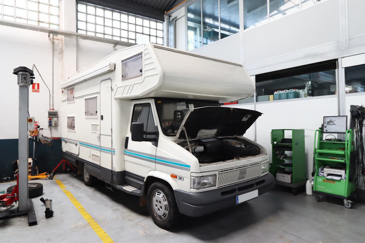 Taller autocaravana, caravana o camper en Santiago